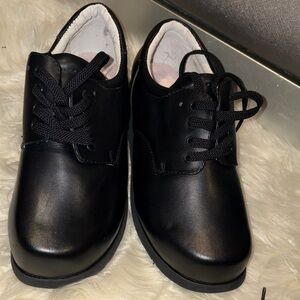 Elegant Black Men's Oxfords
